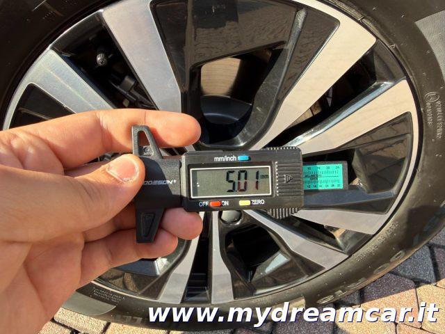 VOLVO XC60 B4 (d) automatico Core