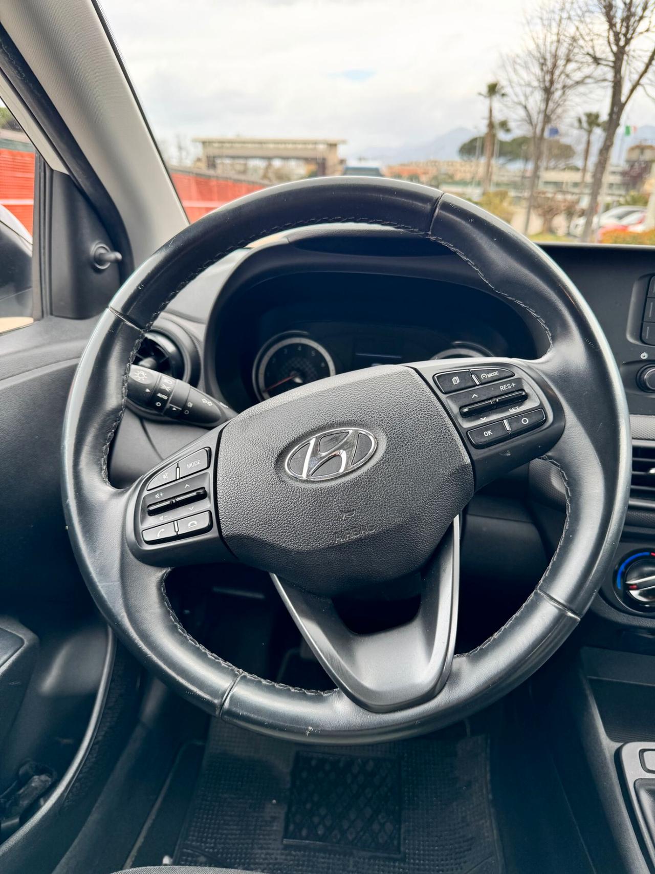 Hyundai i10 1.0 GPL UNICOPRO SALERNO - 2022