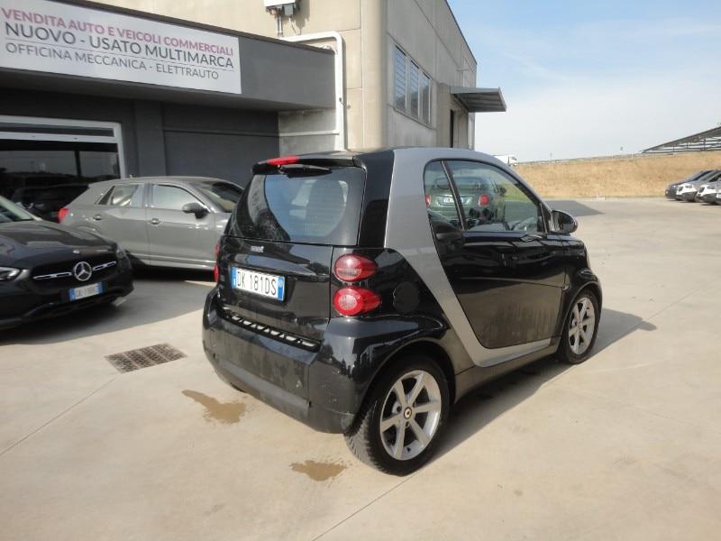 SMART fortwo 2ª serie fortwo 1000 52 kW coupé...