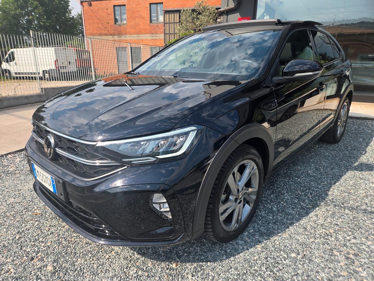 Volkswagen Taigo 1.0 TSI 110 CV DSG R-Line