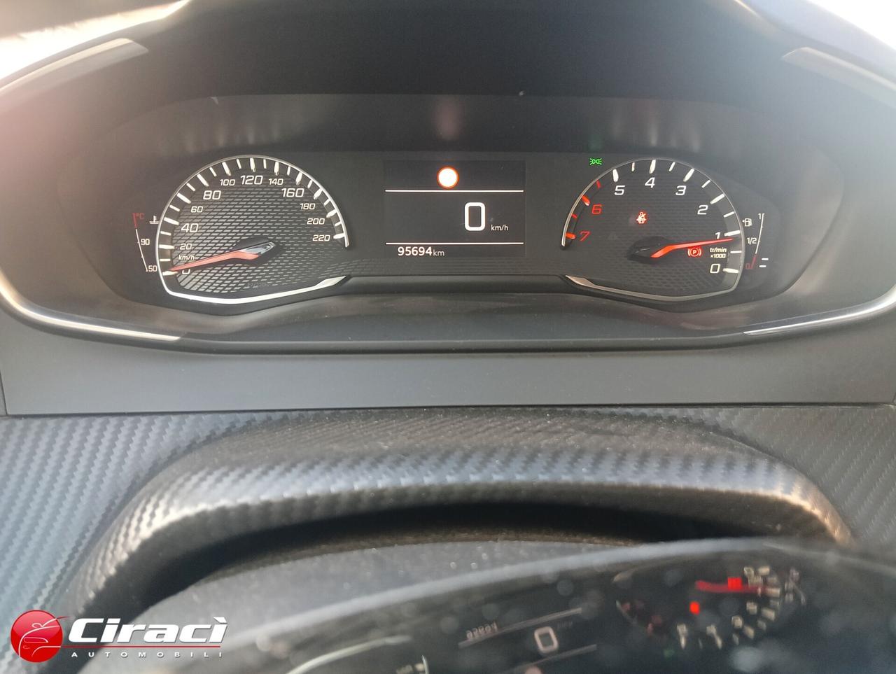 Peugeot 2008 BlueHDi 110 Allure