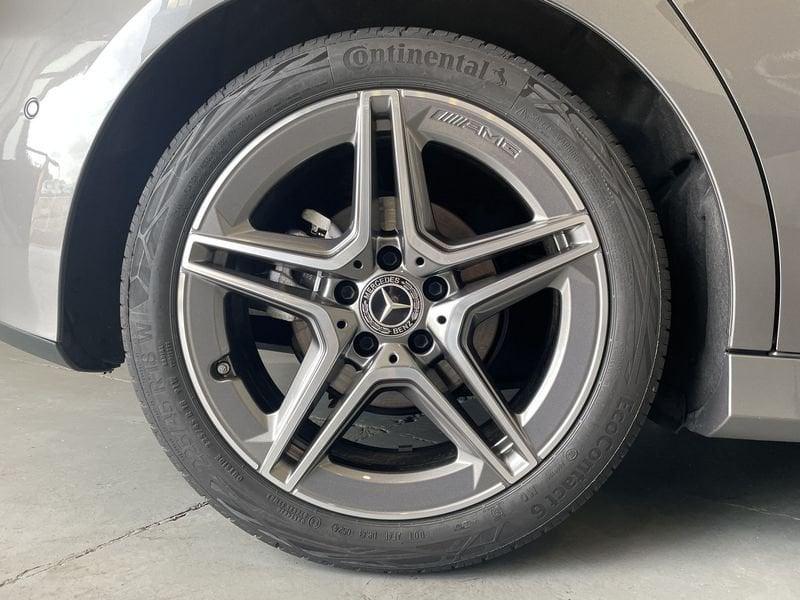 Mercedes-Benz Classe A A 180 Automatic Premium AMG Line