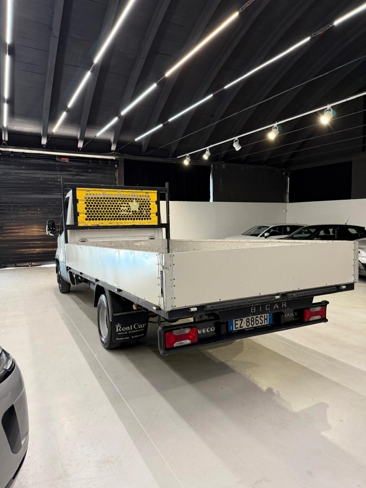IVECO DAILY CASSONE FISSO