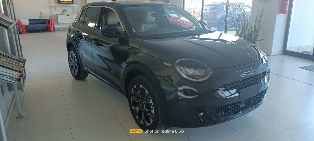 Fiat 600 Hybrid 100 CV DCT MHEV La Prima
