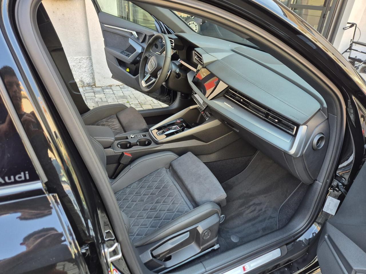 Audi S3 Sportback 2.0 tfsi quattro s-tronic 333CV