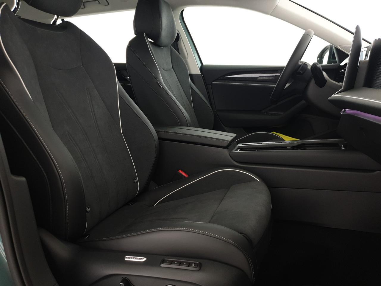 Volkswagen Passat 2.0 tdi scr business 150cv dsg