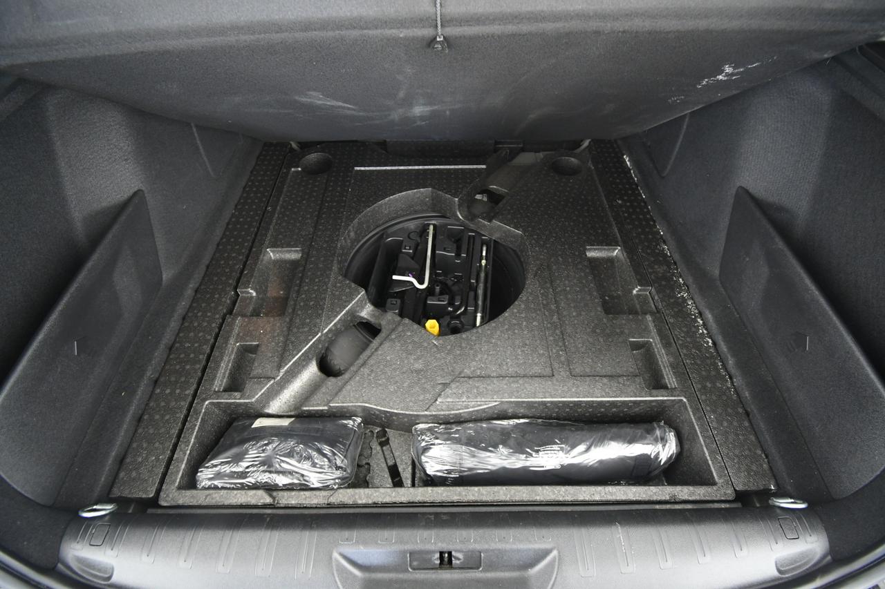 PEUGEOT 308 SW 1.6 bluehdi Allure s&s 120cv eat6 COMMERCIANTI+APP CONNECT