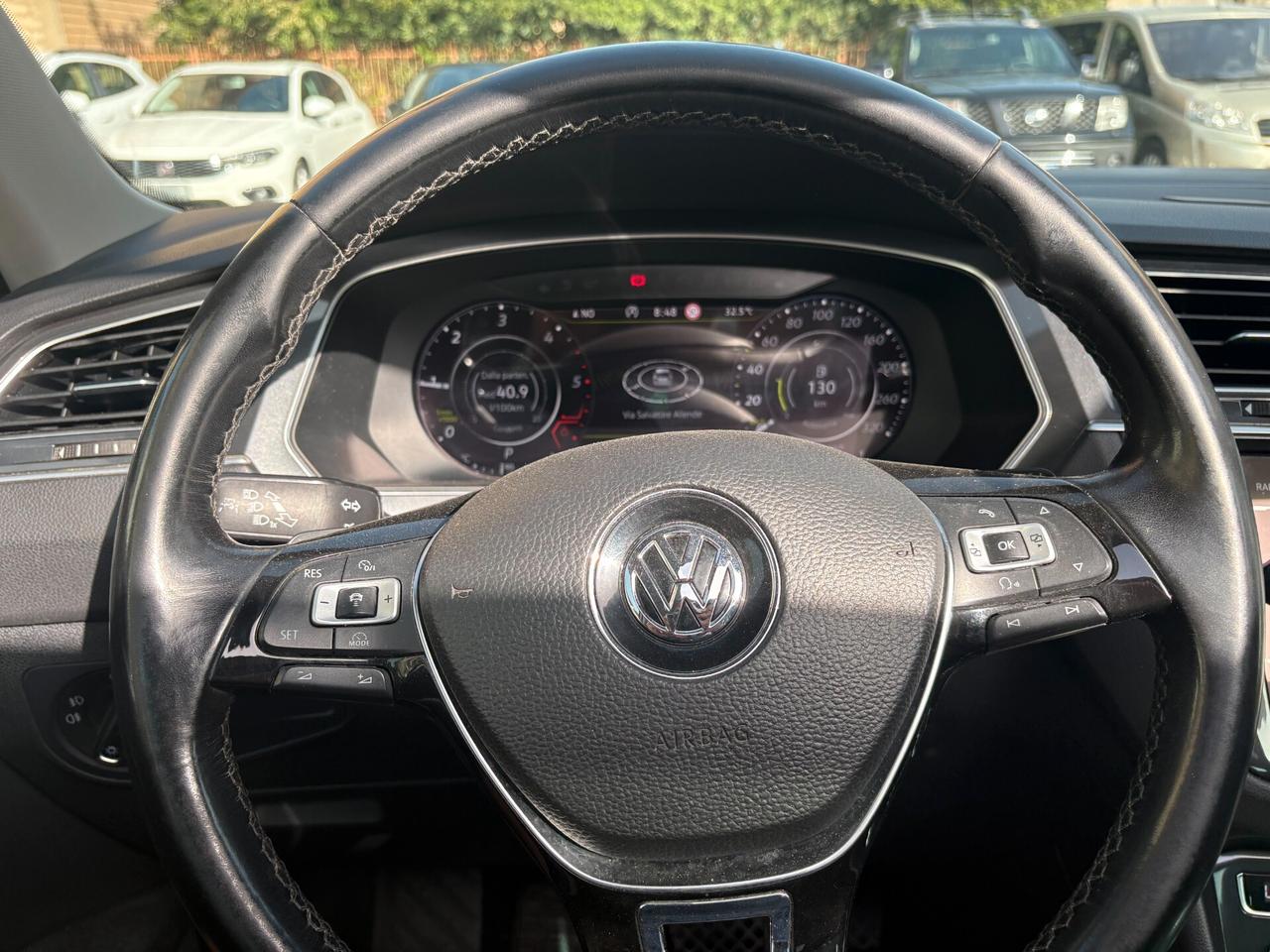 Volkswagen Tiguan 2.0 TDI SCR DSG R-LINE
