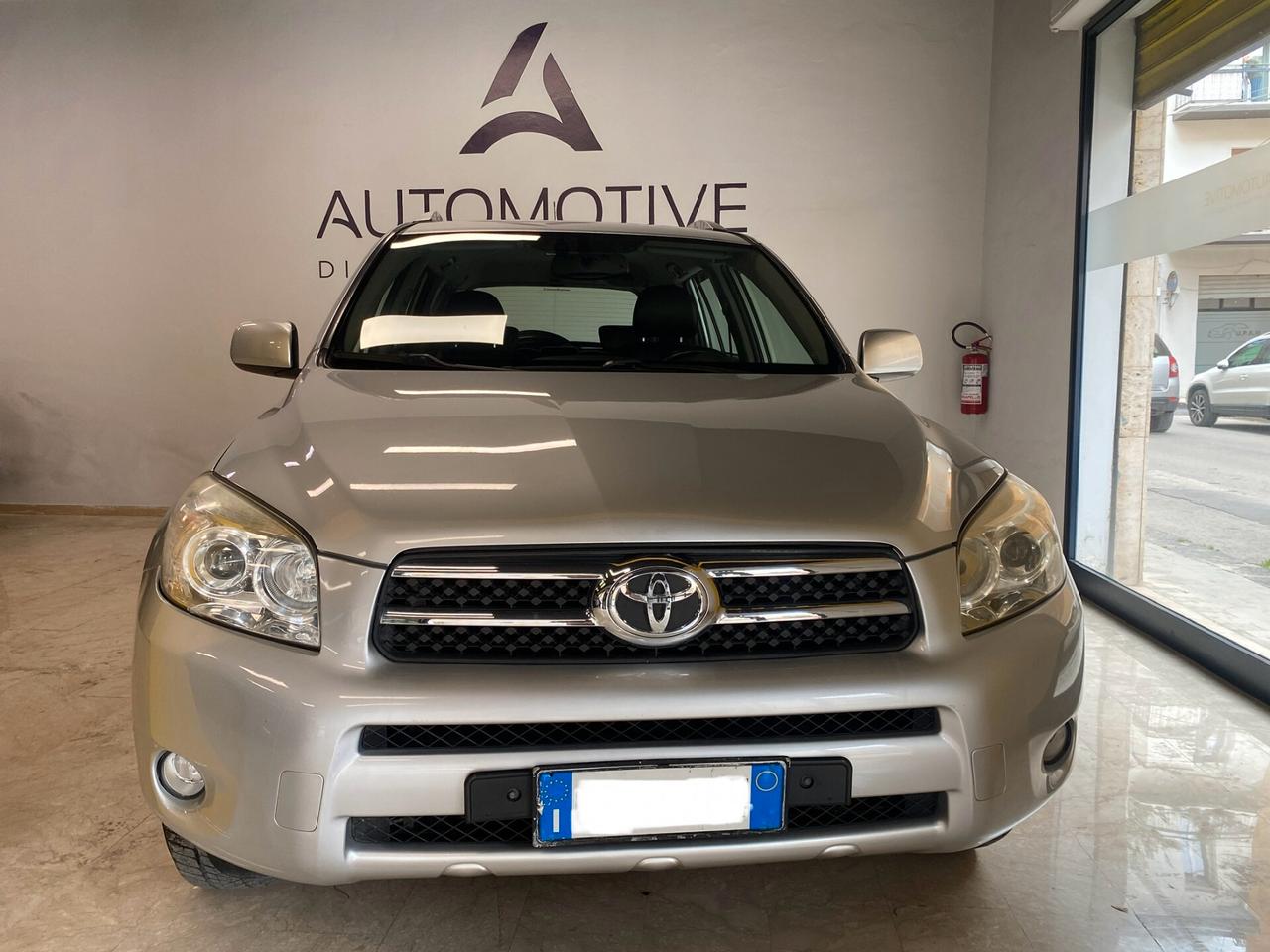 Toyota RAV 4 RAV4 2.2 D-4D 136 CV Luxury
