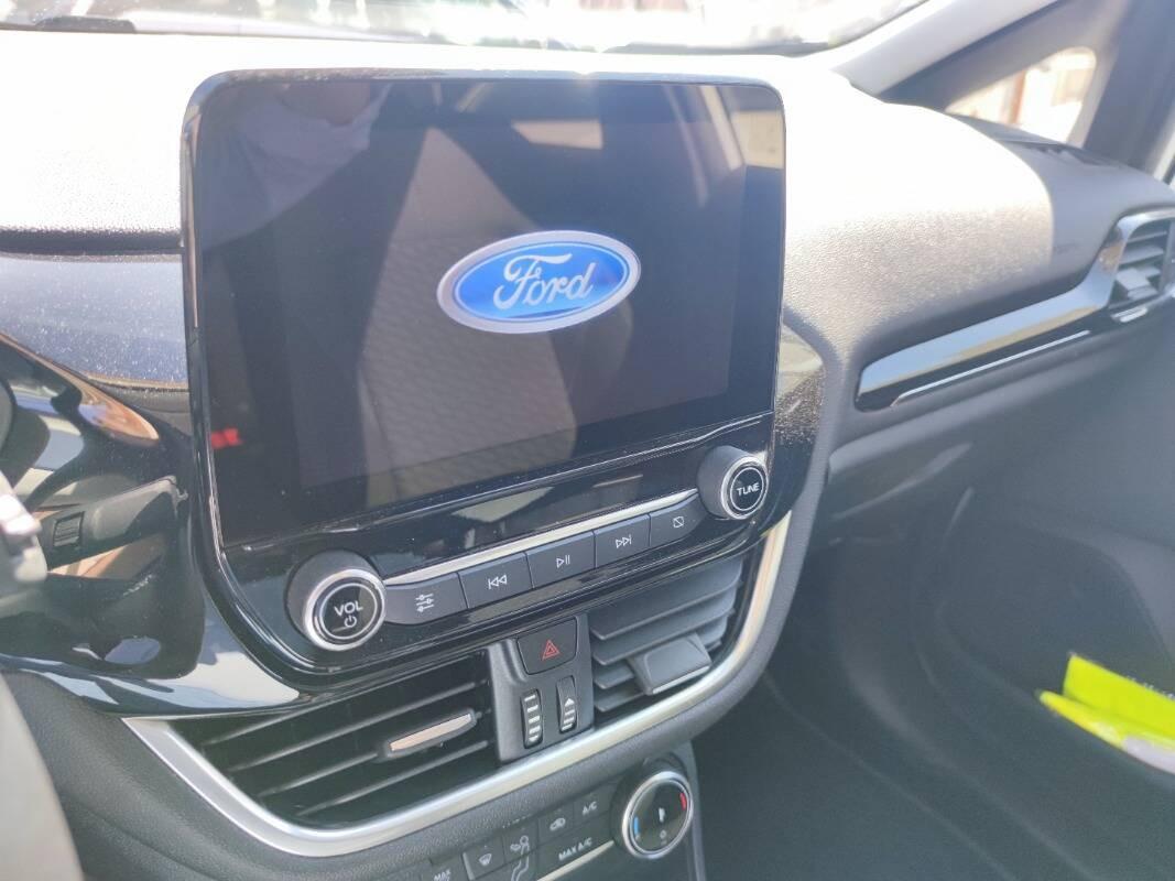 Ford Fiesta 1.1 Titanium Gpl 75cv