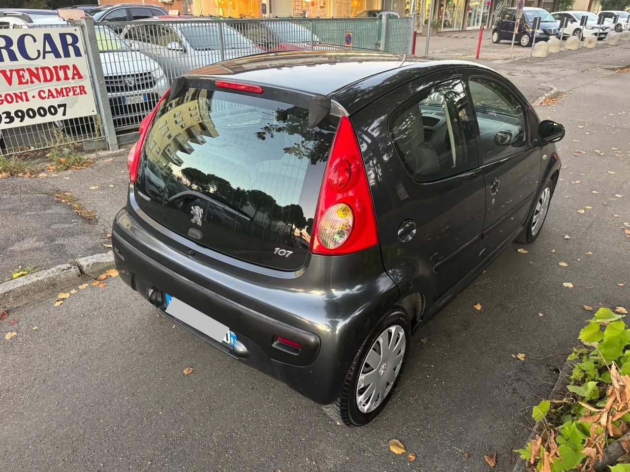 Peugeot 107 1.0 68CV 5p. Neopaten garanzia 12 mesi