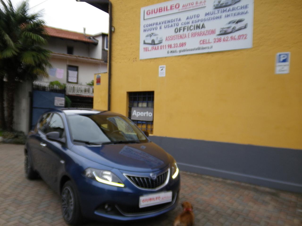 Lancia Ypsilon 1.0 FireFly 5 porte S&S Hybryd Gold