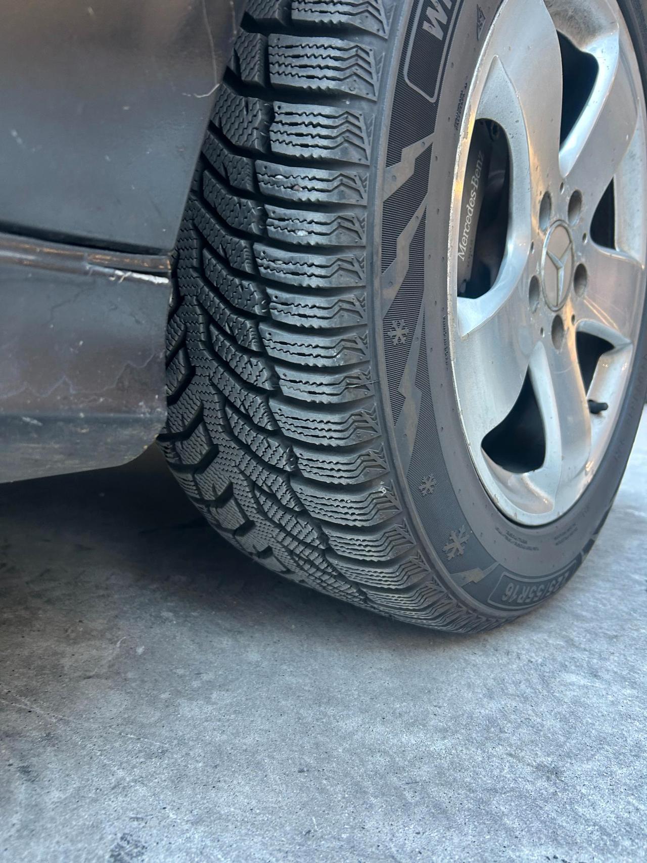 Mercedes E 320 TD CDI ELEGANCEBerlina