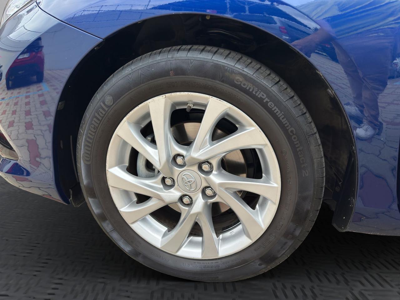 Toyota Auris 1.8h Active cvt my17