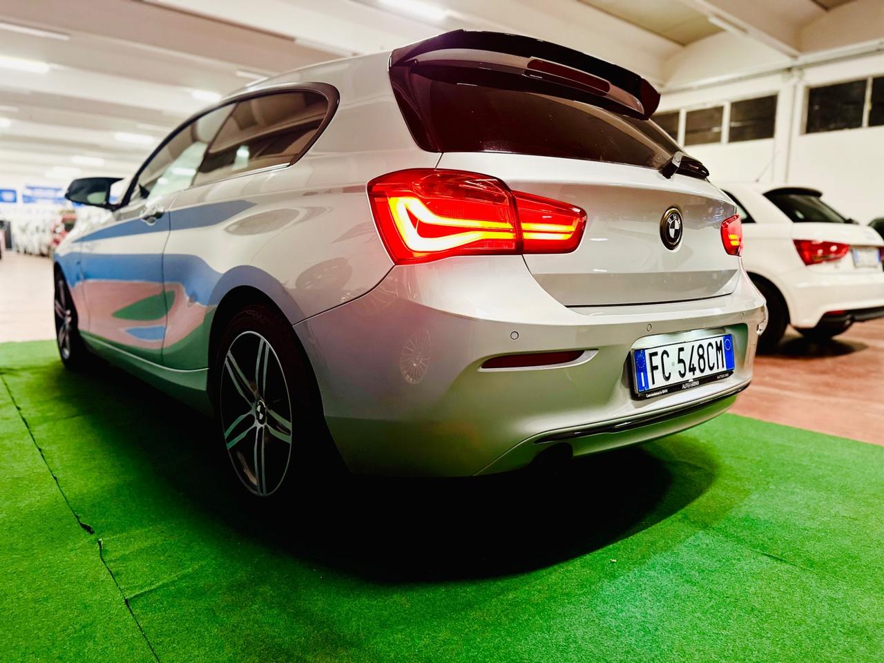 Splendida Bmw 118 Sport/2016/okneopatentati