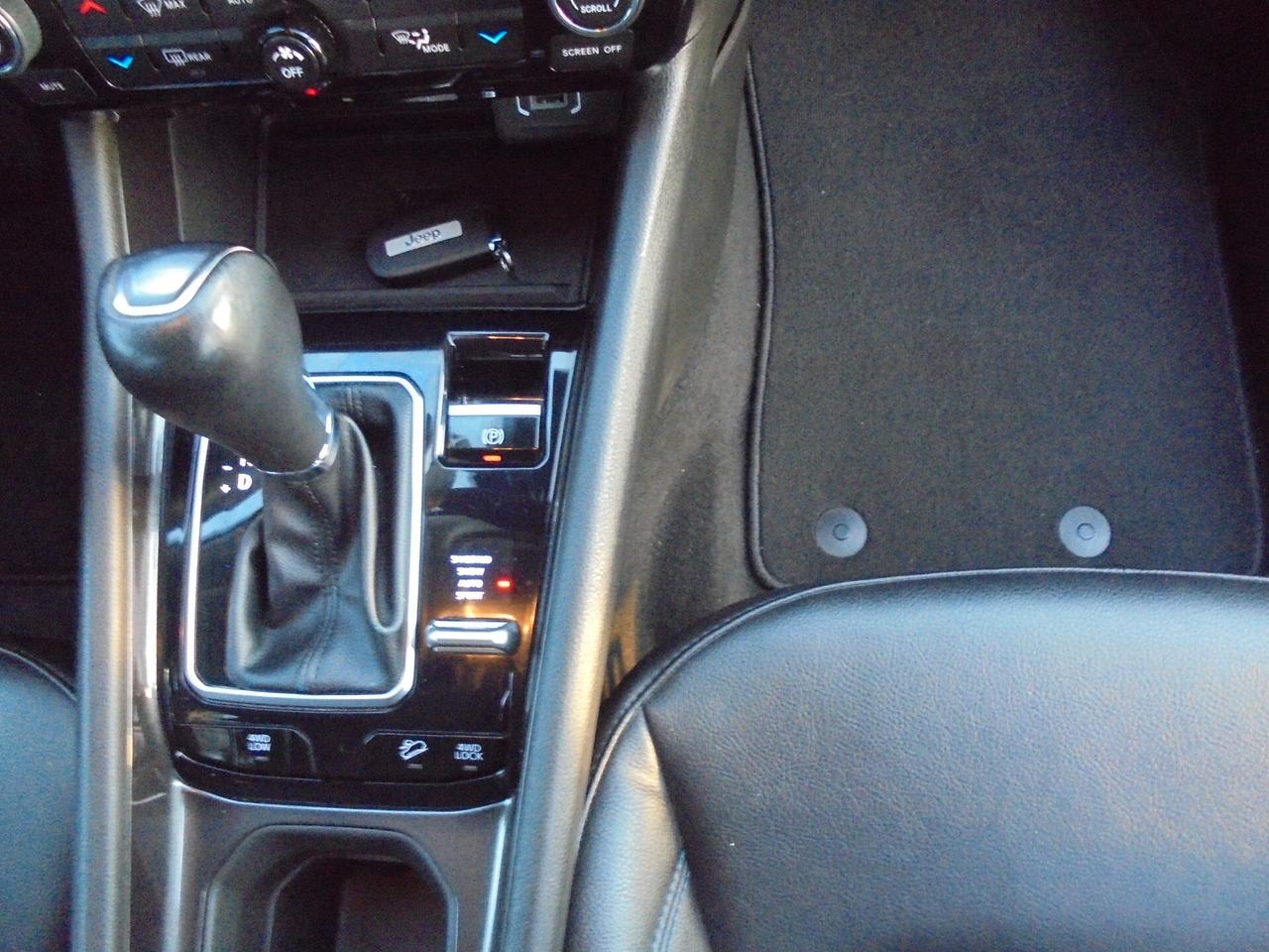 Jeep Compass 1.3 Turbo T4 190 CV PHEV AT6 4xe Longitude