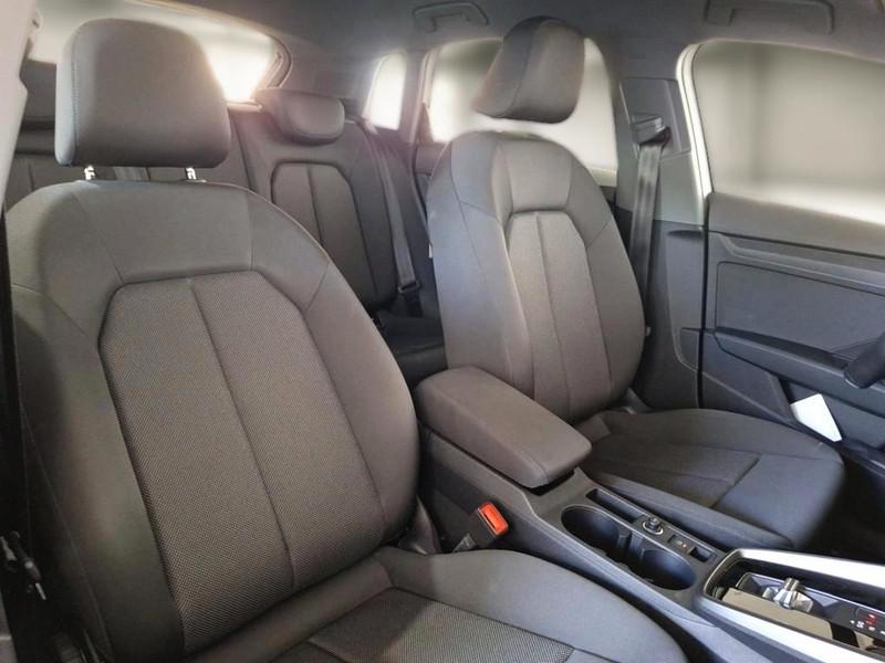 AUDI A3 SPORTBACK 30 TDI S TRONIC BUSINESS S.BACK 5 PORTE BERLINA