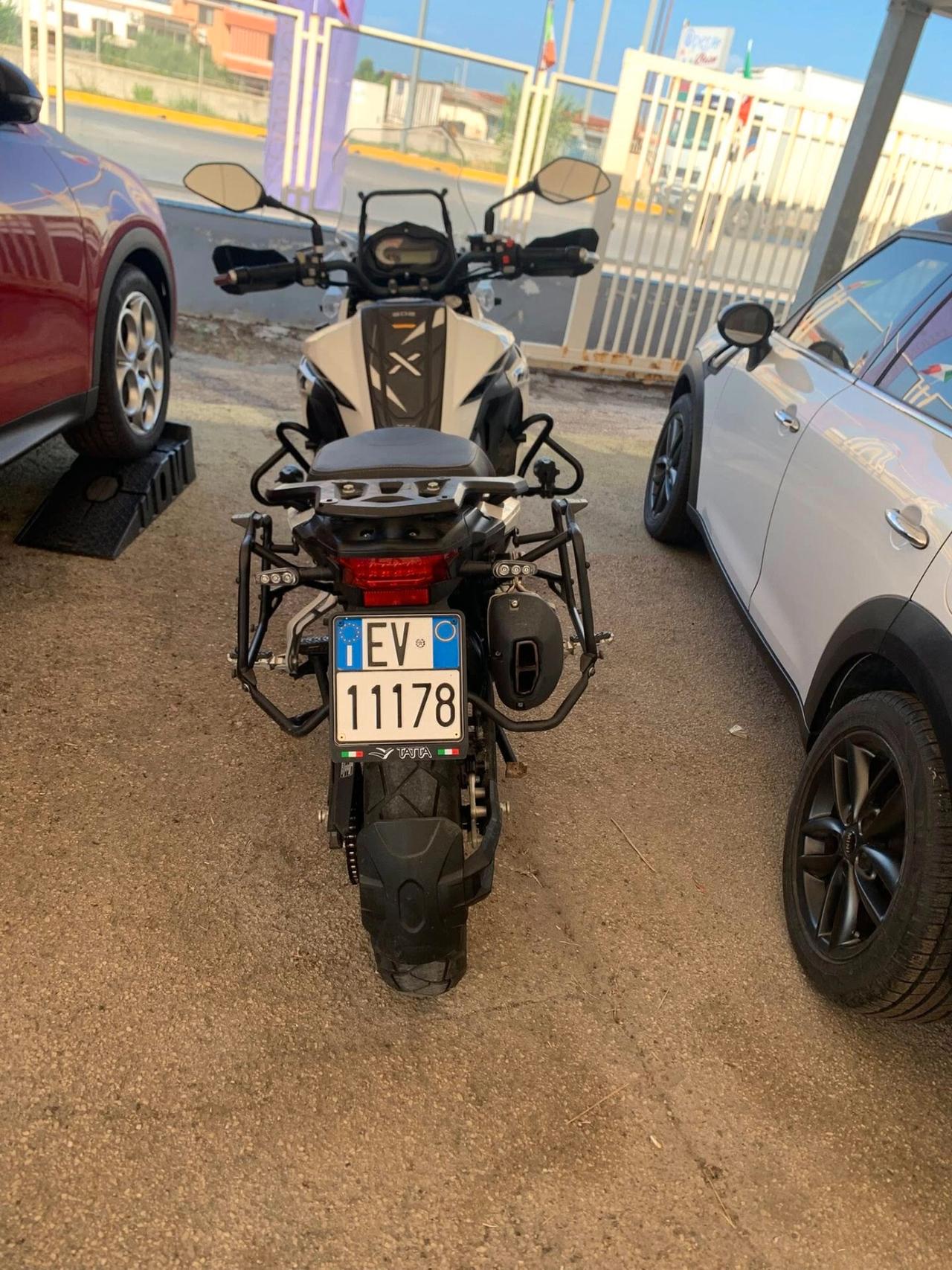 benelli TRK 502 X