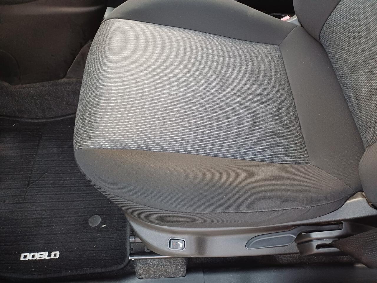 FIAT DOBLO' 1.3 MJT 5 POSTI