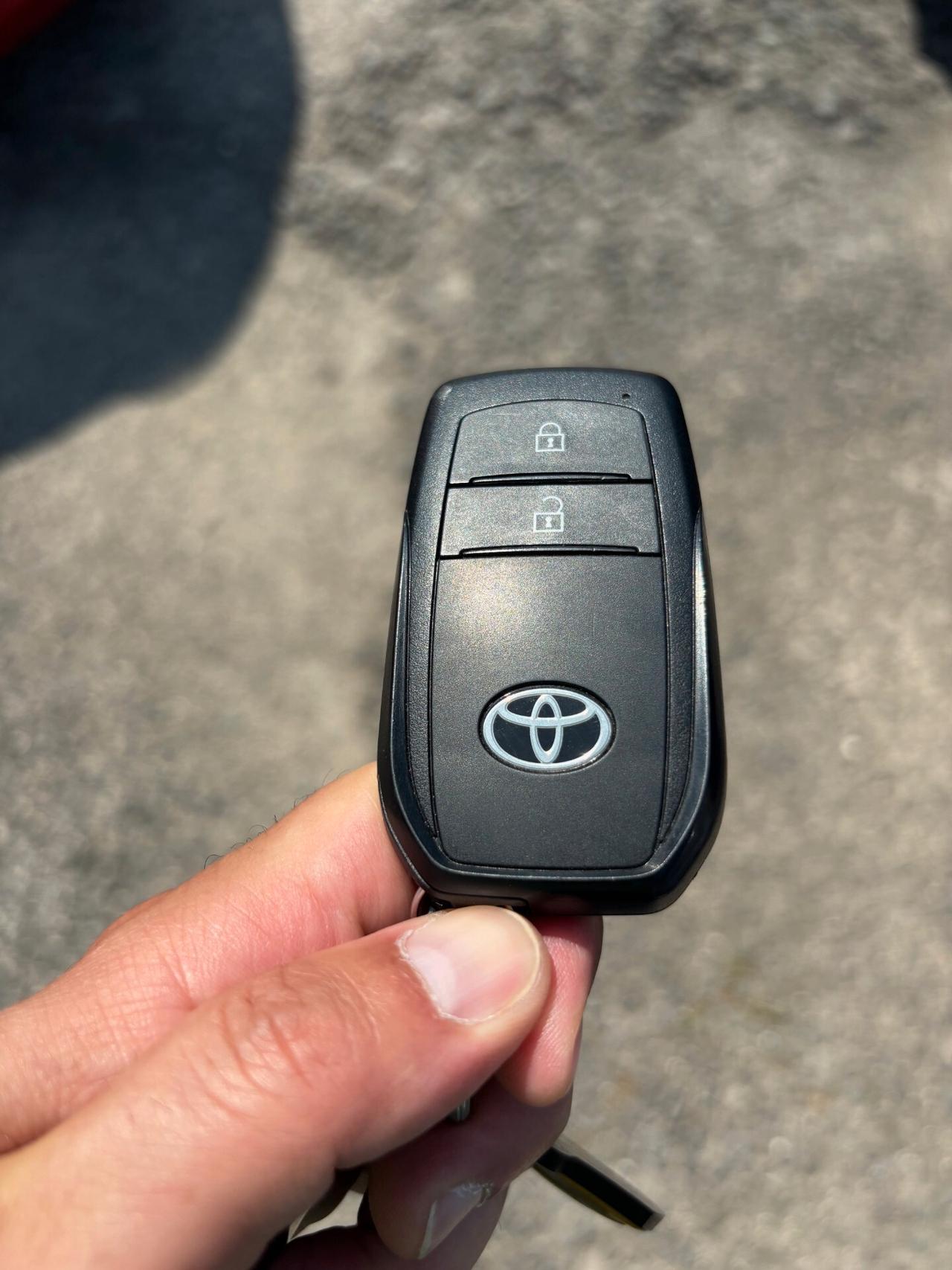 Toyota Aygo X 1.0 VVT-i 72 CV 5 porte Active UNIPRO', FULL FULL, Km 11000, PREZZO VERO!!!!!!!