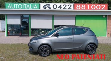 Lancia Ypsilon 1.2 69 CV 5 porte Platinum