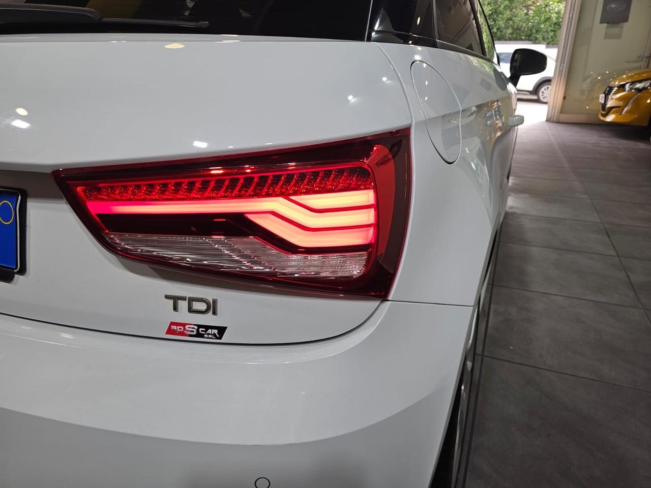 Audi A1 1.4 TDI 90CV S Line