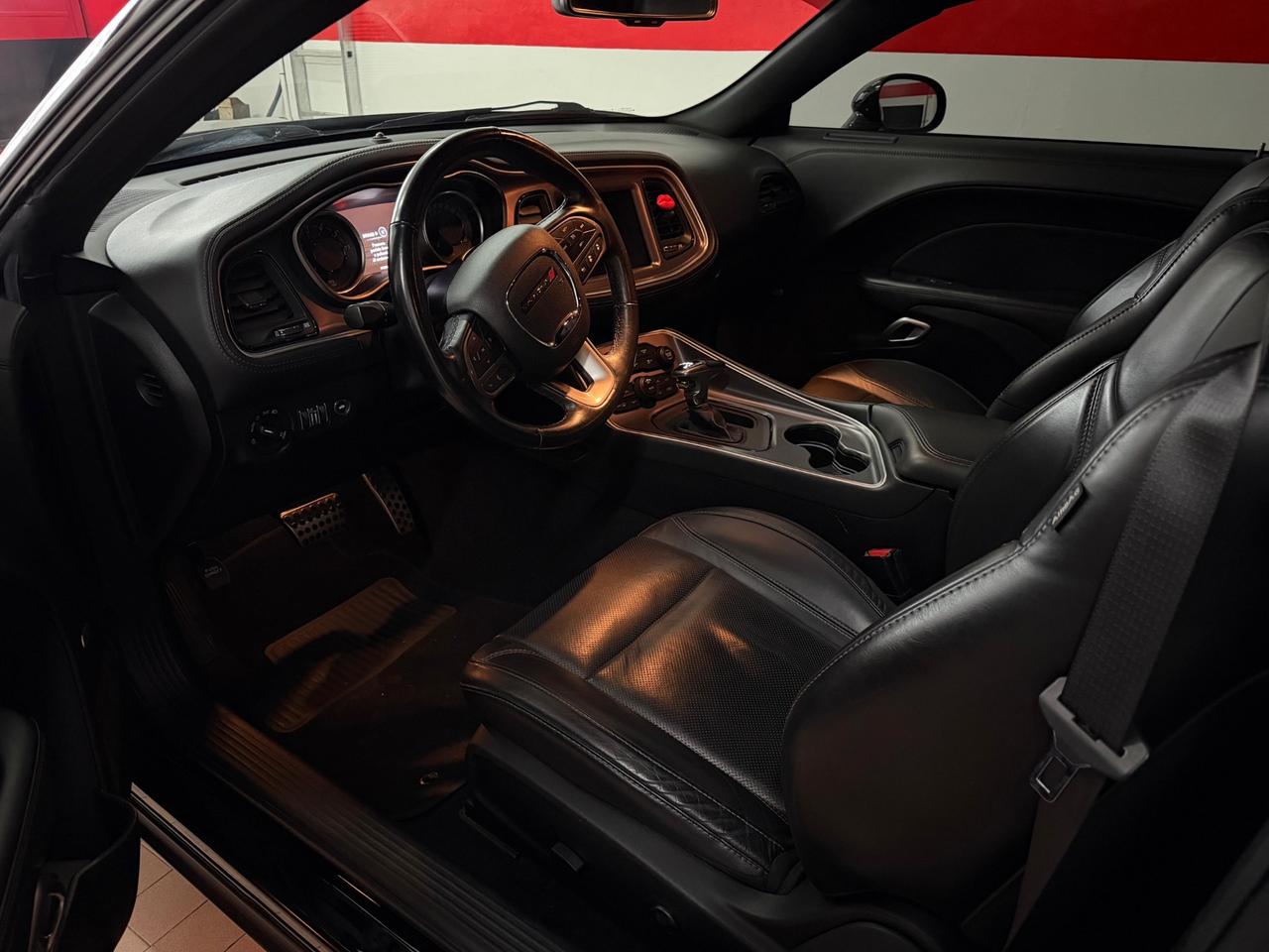 Dodge Challenger 3600 V6 km 41000 Permuto