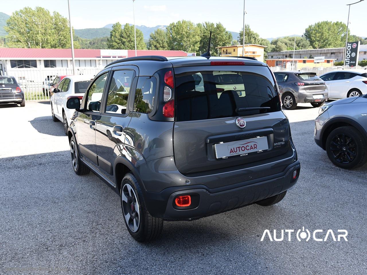 FIAT Panda 1.0 FireFly S&S Hybrid CROSS