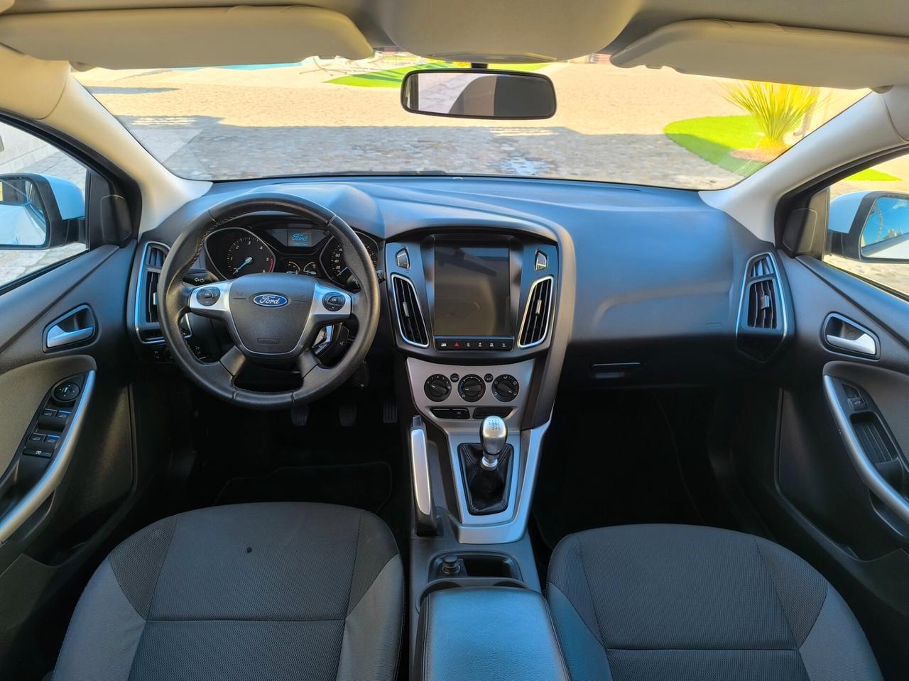 Ford Focus 1.6 TDCi 115 CV Titanium perfetta