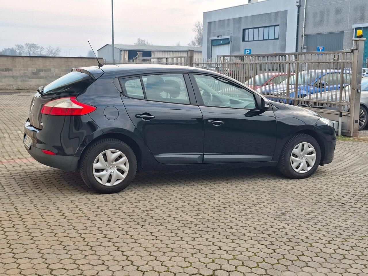 Renault Megane 1.5 dci Live *NEOPATENTATI*