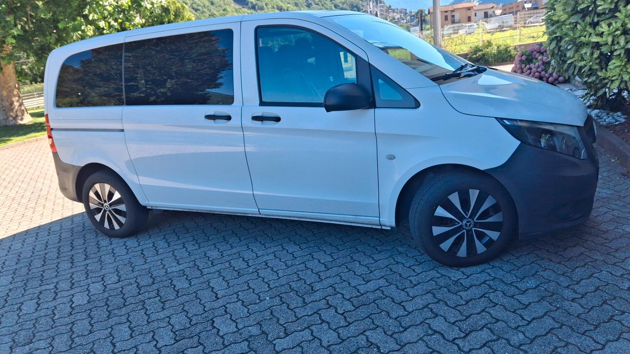 Mercedes Benz