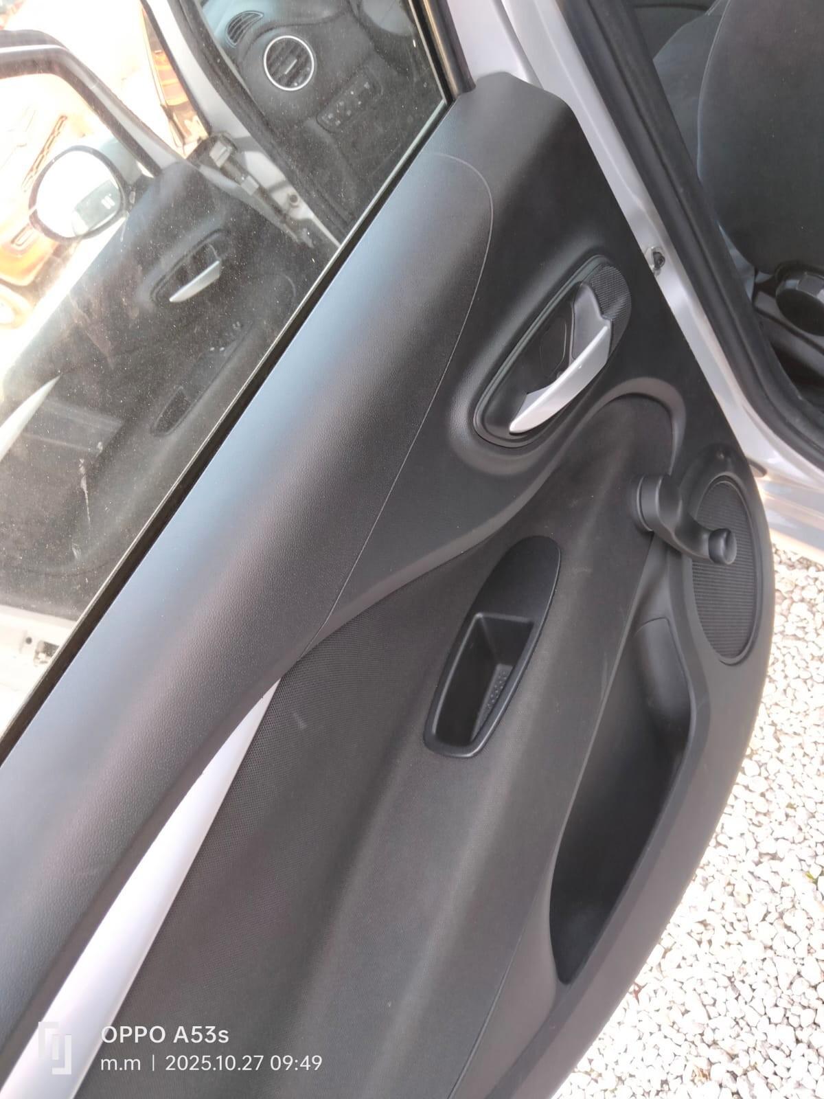 Fiat Punto 1.3 MJT II 75 CV 5 porte Lounge