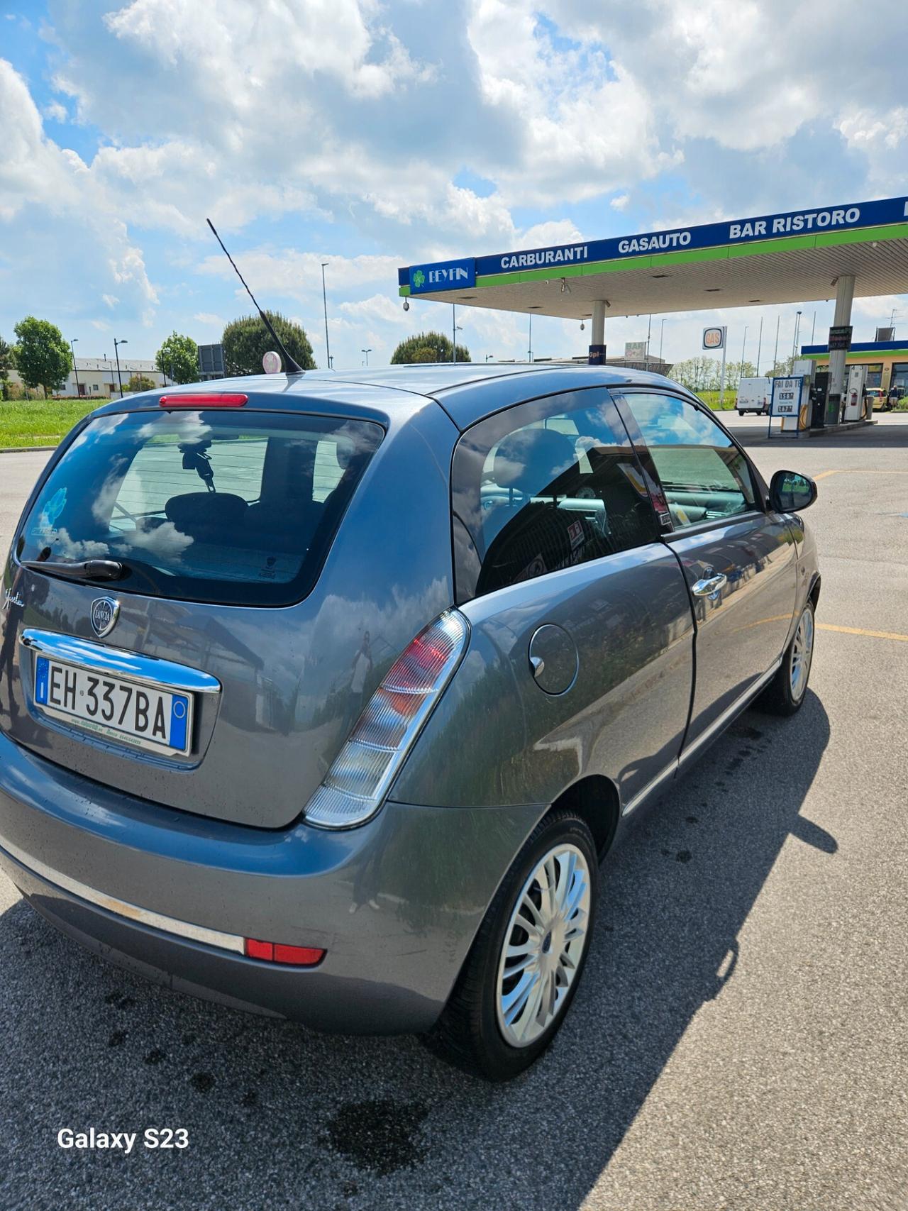Lancia Ypsilon 1.2 69 CV Diva