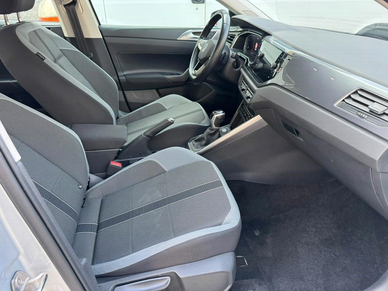 Volkswagen Polo 1.0 TSI DSG Style*EURO6*NEOPATENTATI