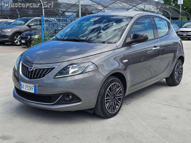LANCIA Ypsilon neopatentati 1.0 firefly hybrid Gold tg :GK292RF