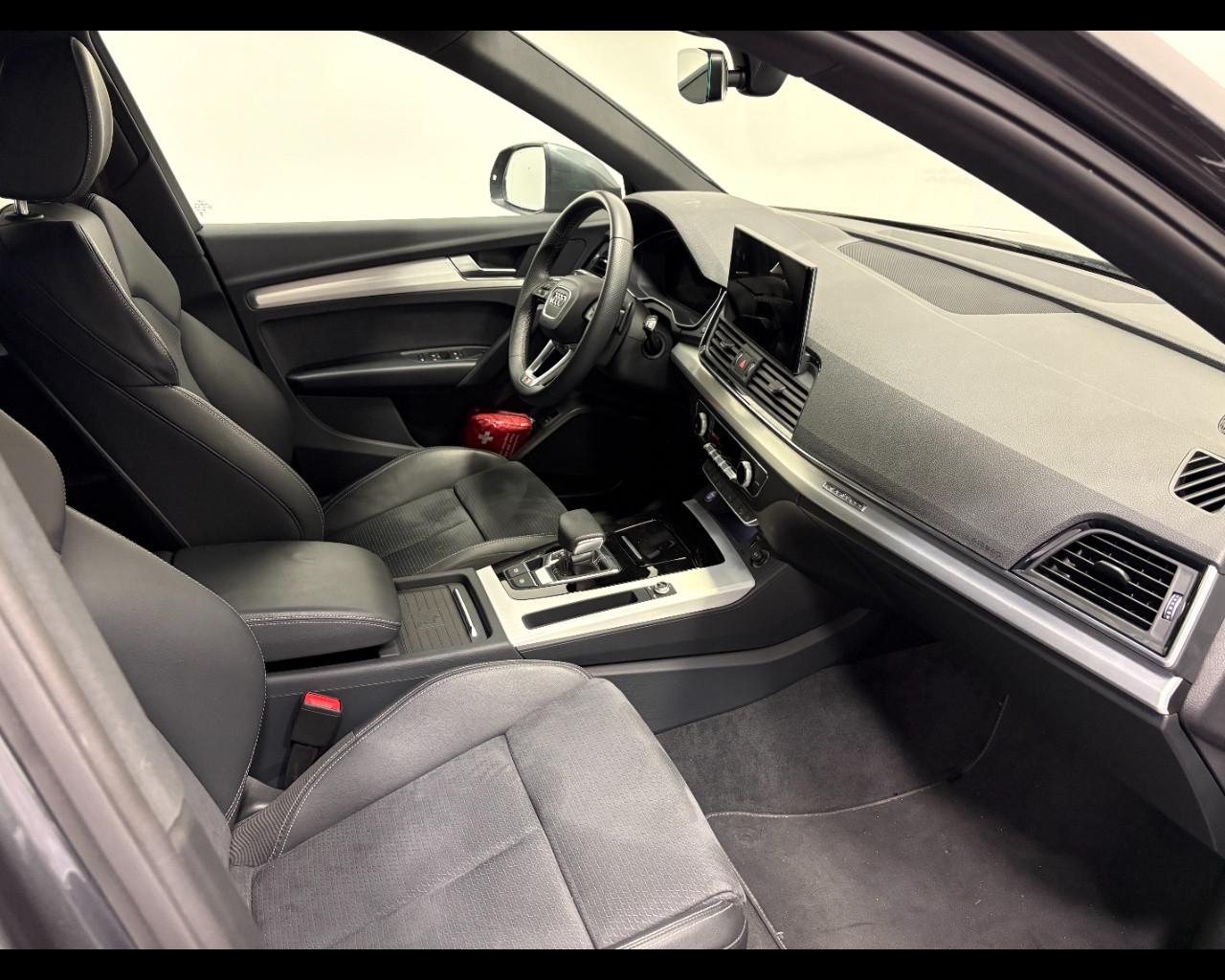 AUDI Q5 40 TDI MHEV S-TRONIC QUATTRO S-LINE