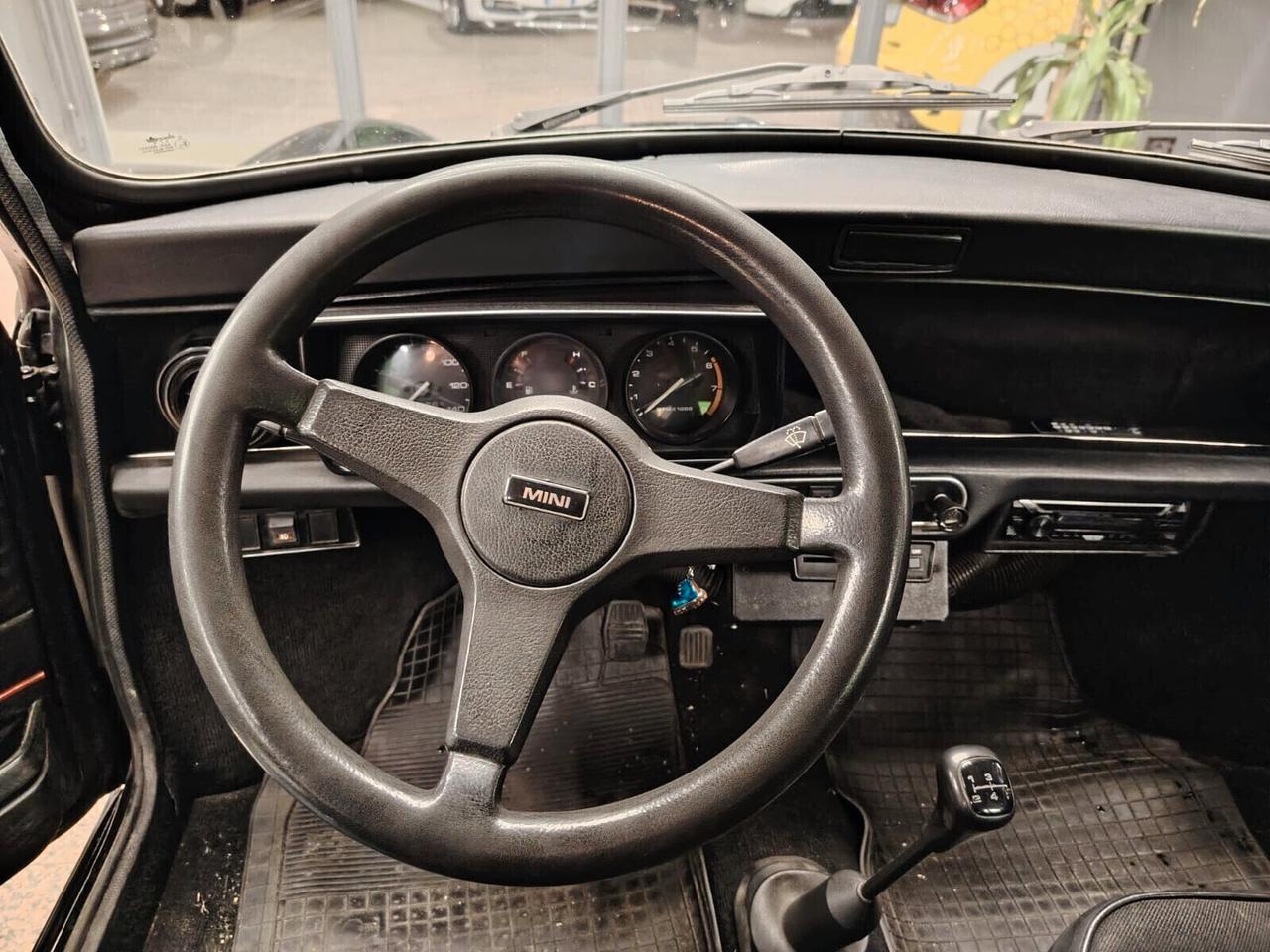 Austin Mini Checkmate