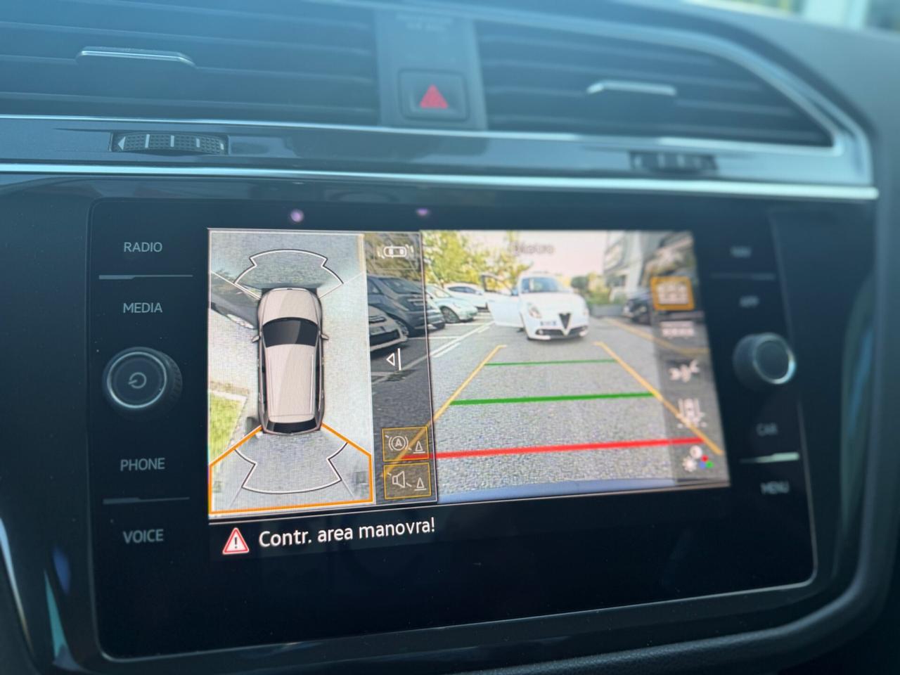 Volkswagen Tiguan 2.0 TDI 150 CV SCR*Automatik*Telecamera 360*