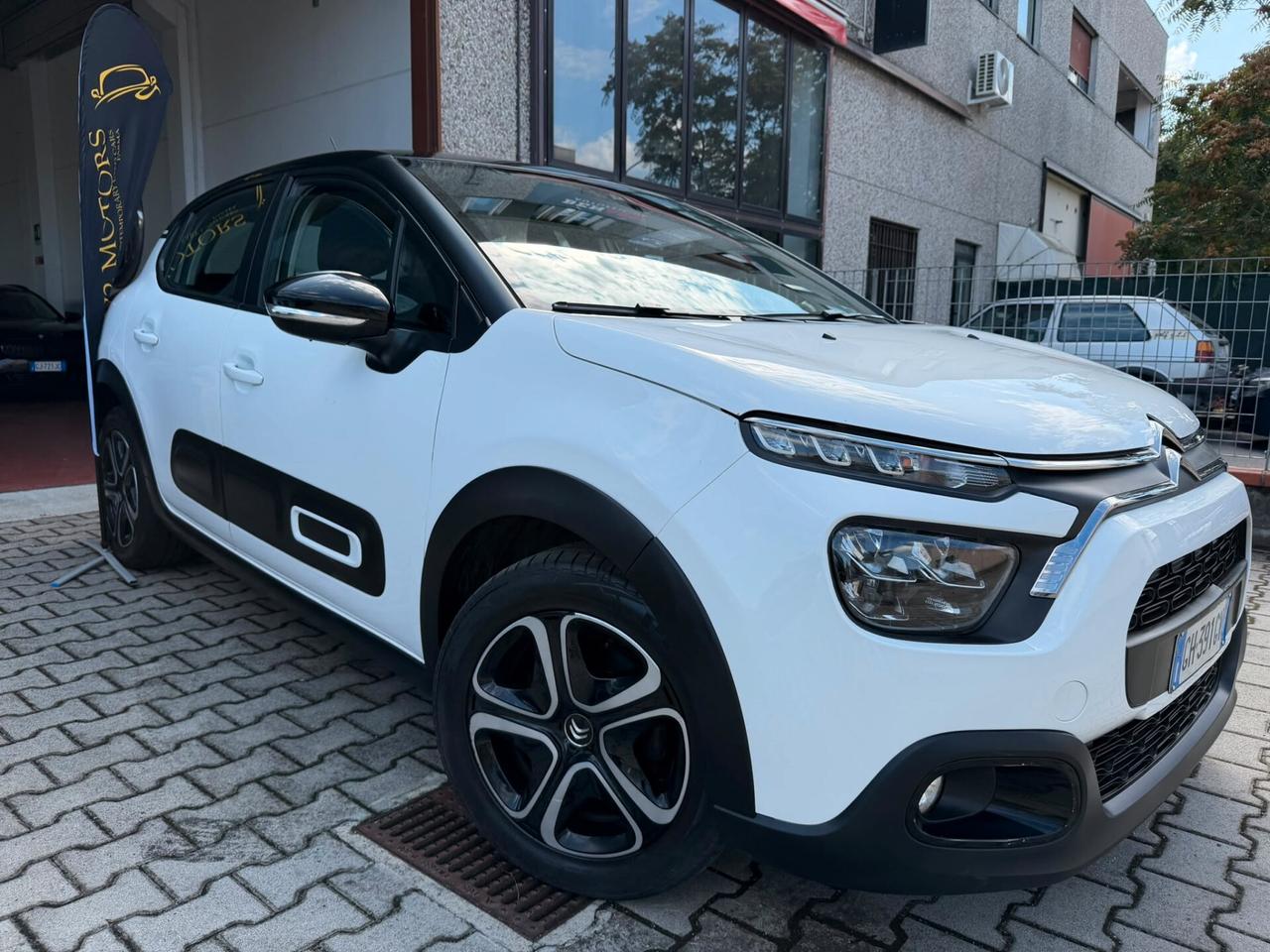 Citroen C3 PURE TECH 110CV AUTOMATICA EAT6 SHINE PACK
