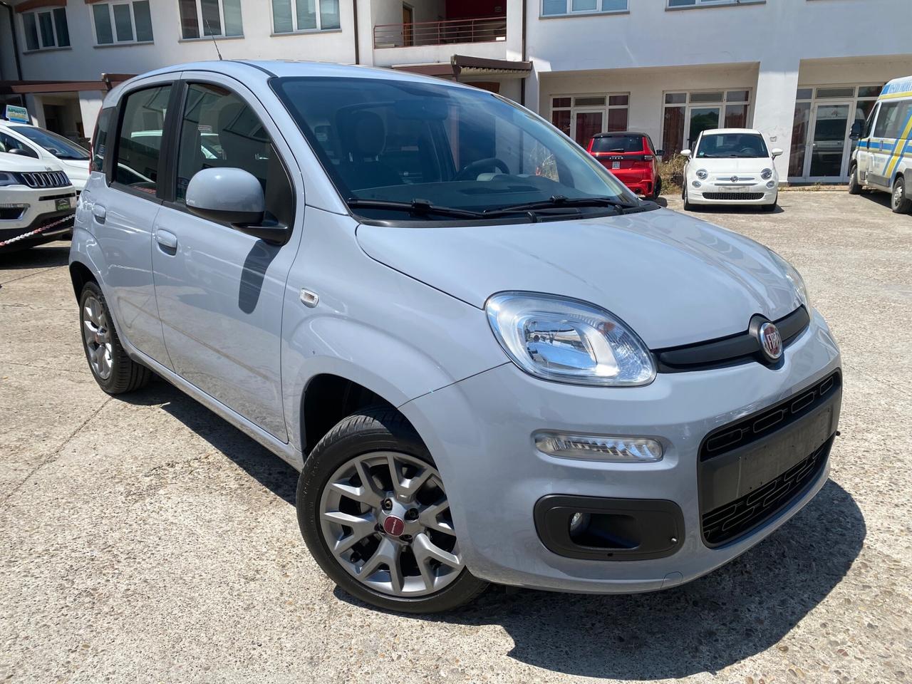Fiat Panda 1.2 Lounge DISTRIBUZIONE SOSTITUITA
