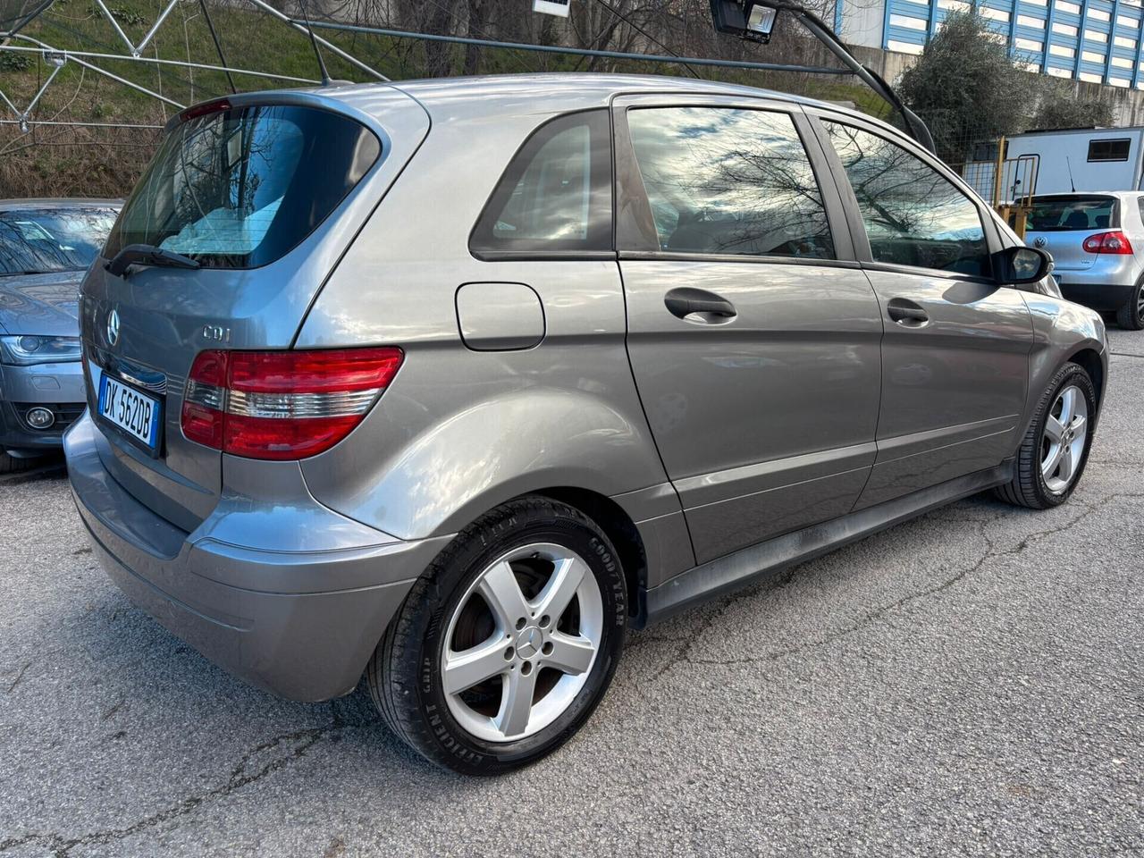 Mercedes-benz B 180 CDI Sport OK Neopatentati