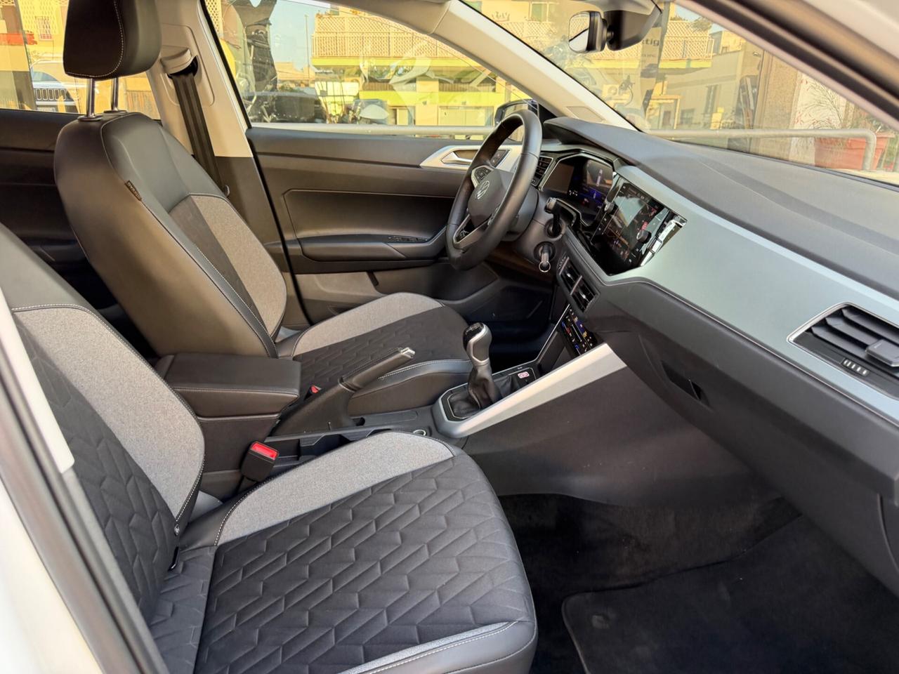 Volkswagen Polo 1.0 TSI Style