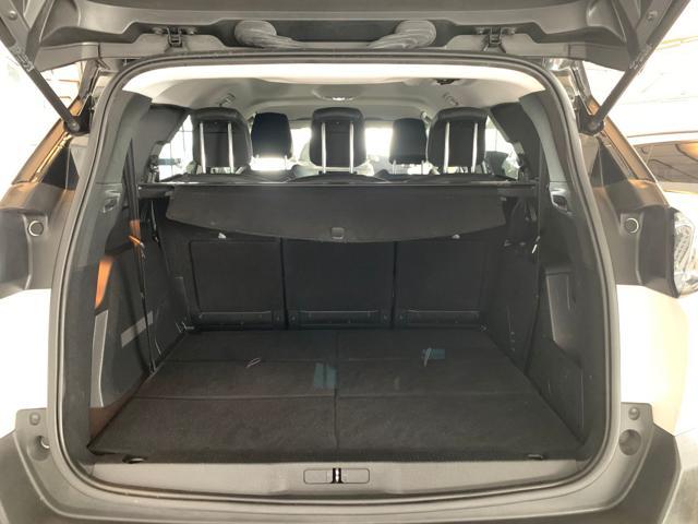 PEUGEOT 5008 BlueHDi 130 S&S EAT8 Allure