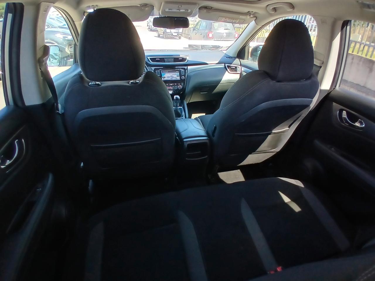 Nissan Qashqai 1.5 dCi Visia