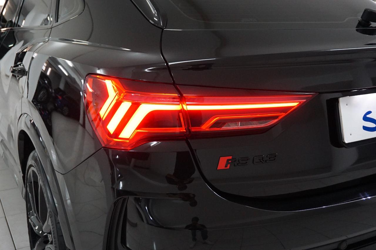 Audi RS Q3 SPB quattro S tronic