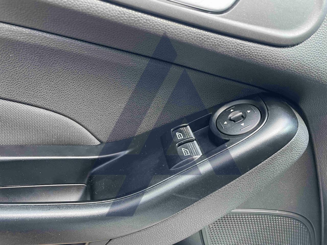 Ford Fiesta VI Van MCA 1.5 75cv tdci Trend E6