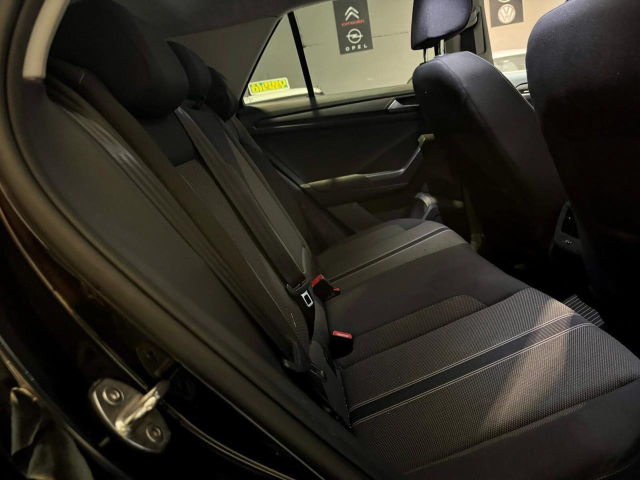 Volkswagen T-Roc CAMBIO AUTOM. 80MILA KM CERTIFICATI