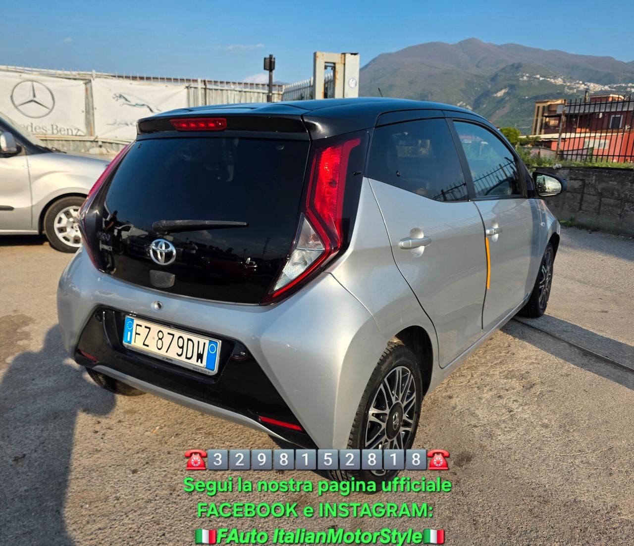Toyota Aygo 1.0 VVT-i 72 CV 5 porte x-clusiv MMT
