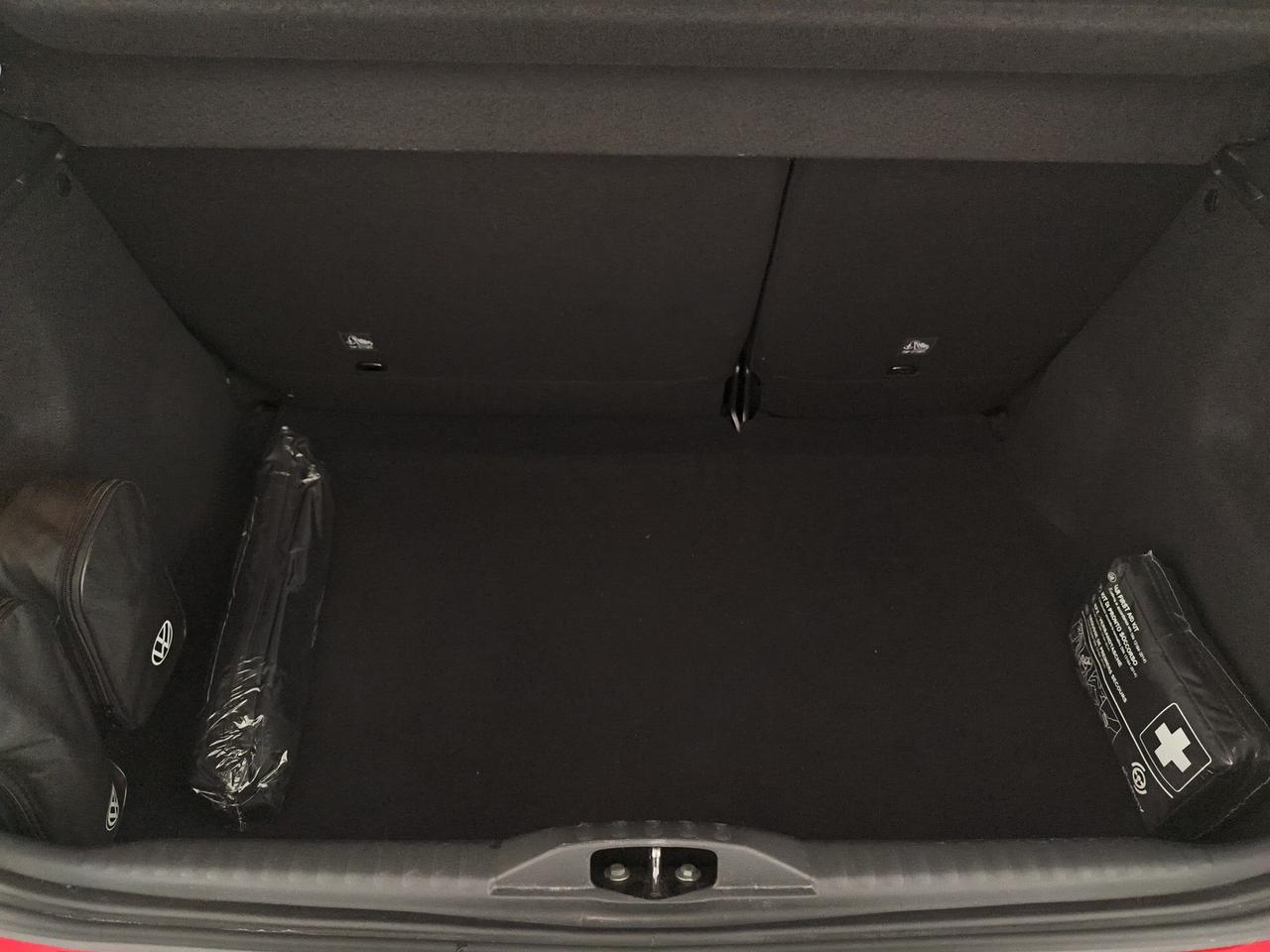 Citroen C3 1.2 puretech shine s&s 83cv neopatentati