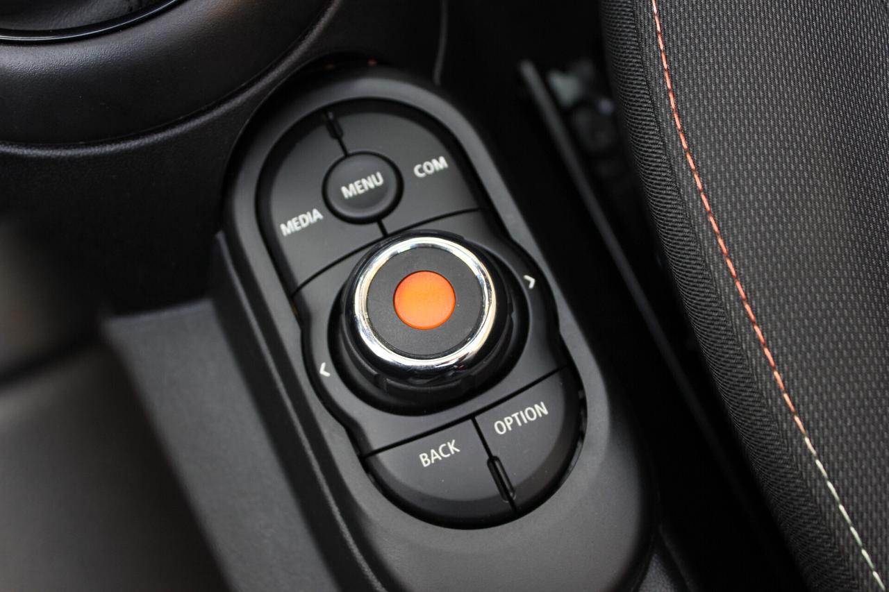 Mini One Cabrio MNI 102CV SEDILI RISCALDATI FULL LED NEOPATENTATI